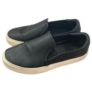 UGG Women's Jass Slip on Leather Sneakers Black-Size 8.5